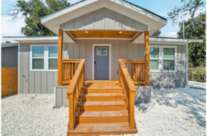 Spacious Homey 4BR3BA wAmenities Near Downtown